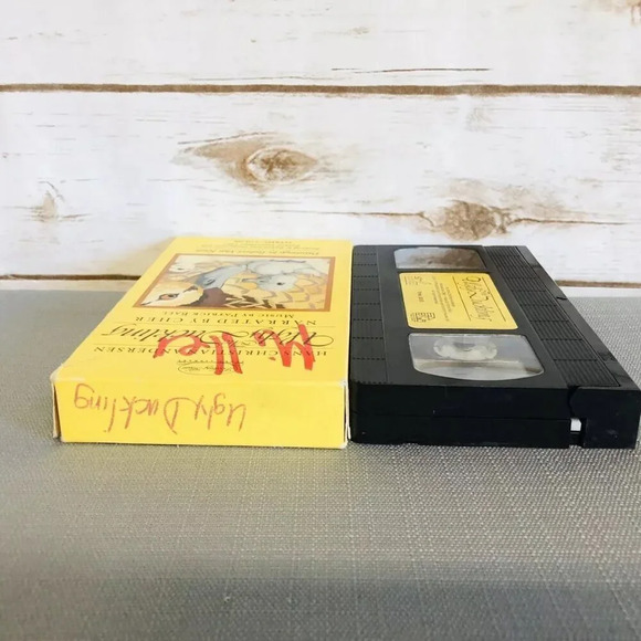 THE UGLY DUCKLING HANS CHRISTIAN ANDERSEN VHS Home Video Tape - Picture 6 of 6
